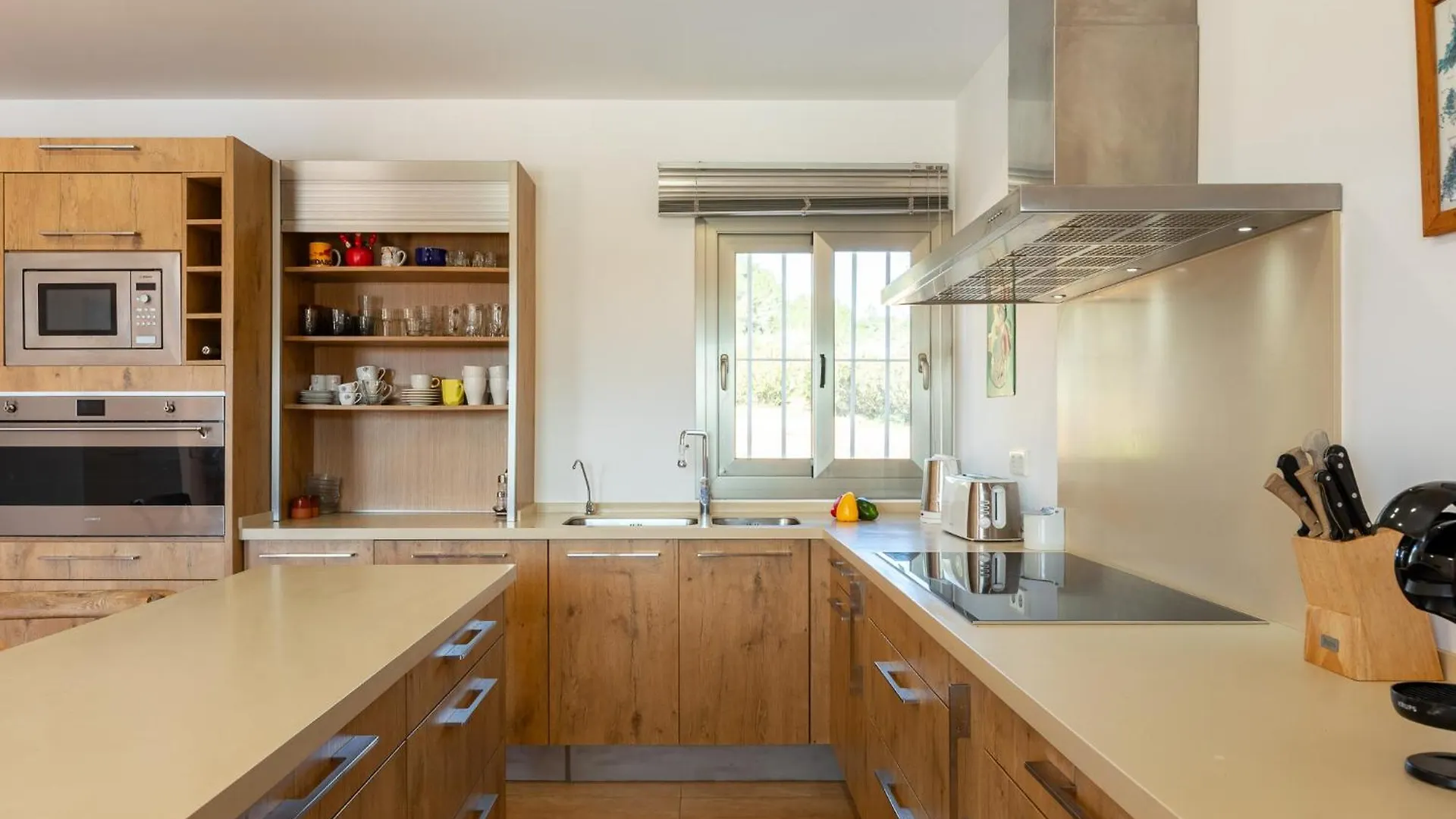 New! Villa Can Vinyes San Antonio  0*, San Antonio (Ibiza)