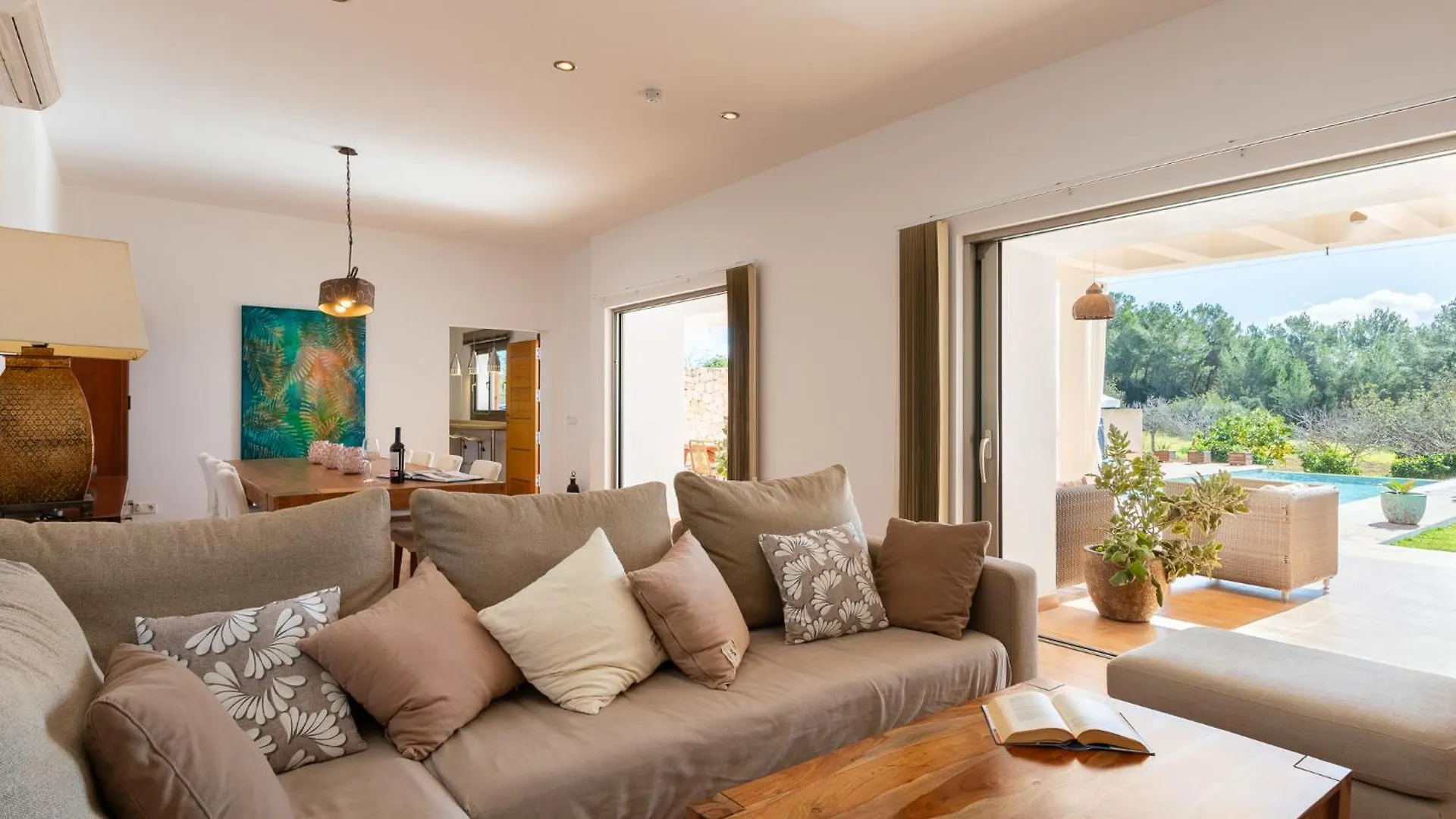 New! Villa Can Vinyes Sant Antoni de Portmany 0*,  Espanha