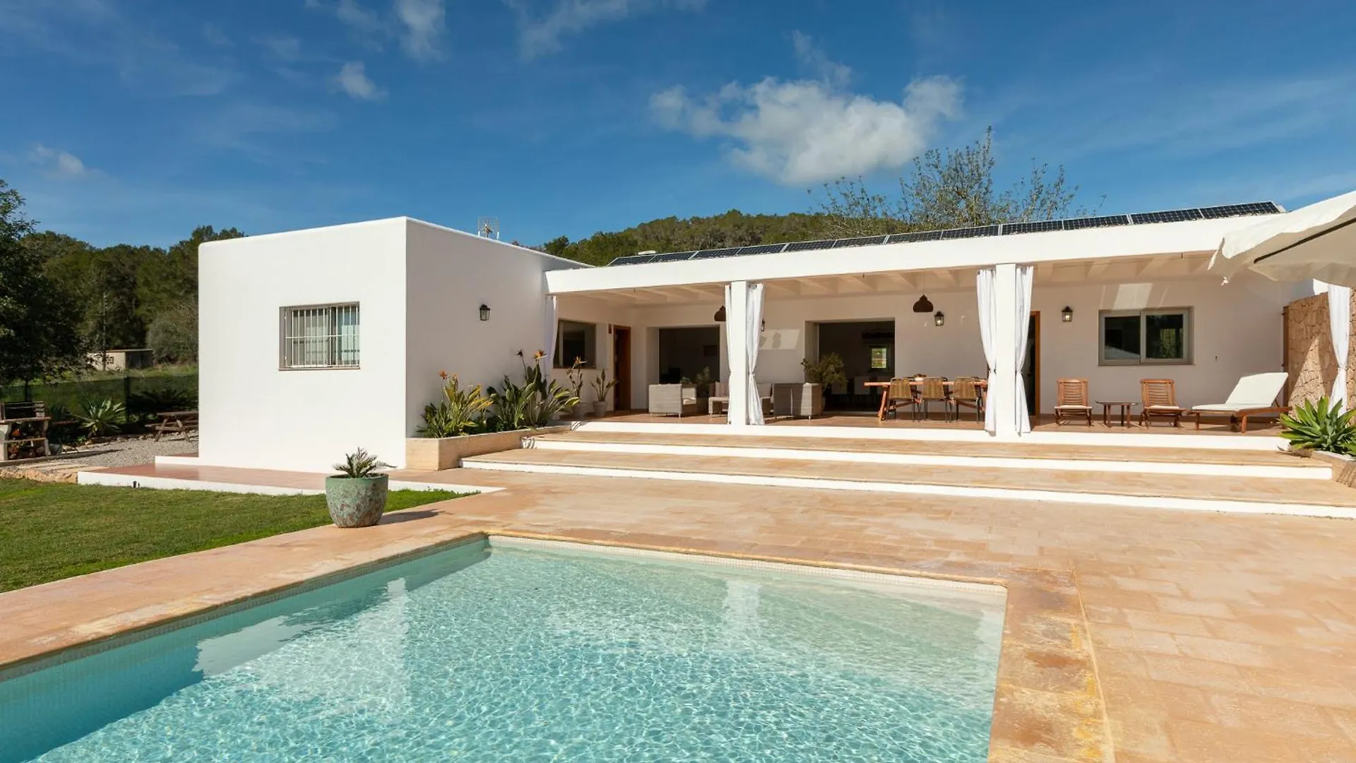 New! Villa Can Vinyes San Antonio  San Antonio (Ibiza)